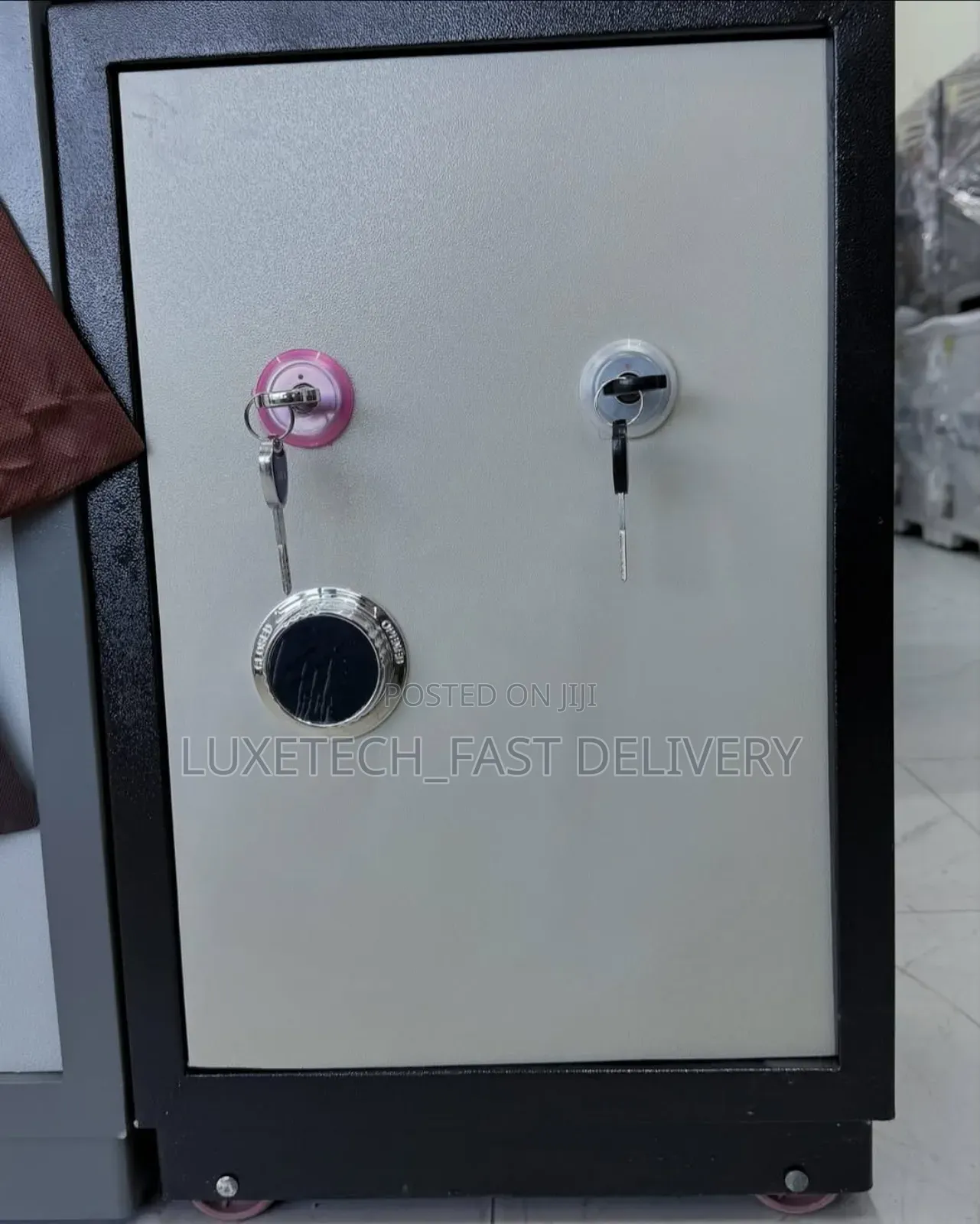 Security Safe Box Money Box With Double Safety Key Lock 66cm