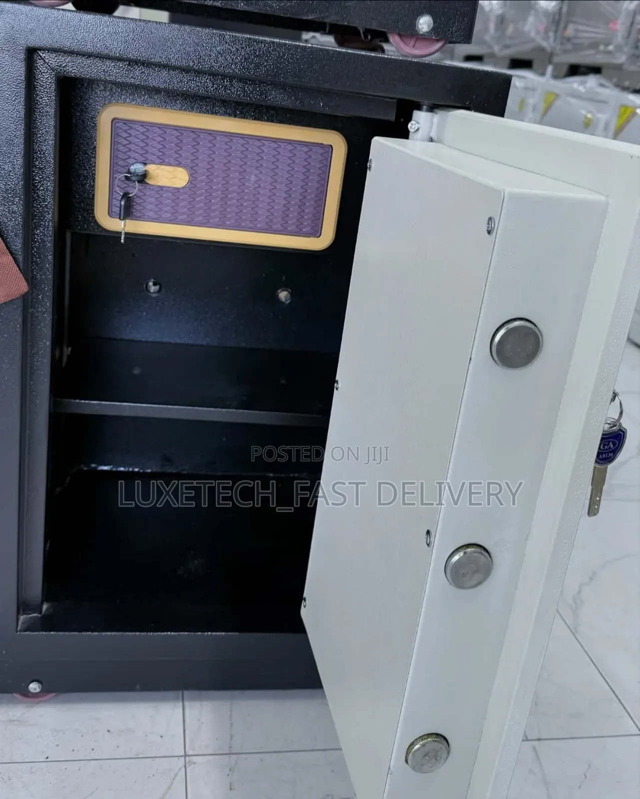Security Safe Box Money Box With Double Safety Key Lock 66cm