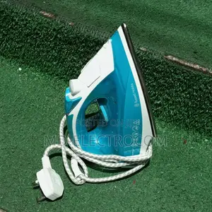 Russell Hobbs Steam Iron
