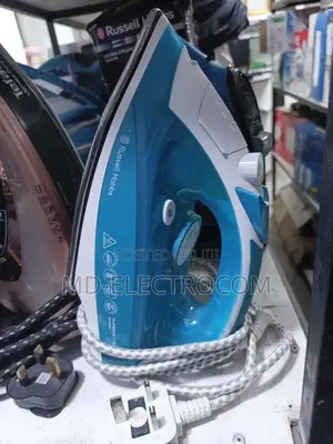 Russell Hobbs Steam Iron