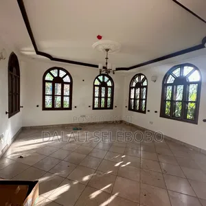 4bdrm Duplex in Mbez Beach for rent