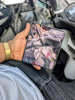 Samsung Galaxy Z Fold 3 256 GB Silver