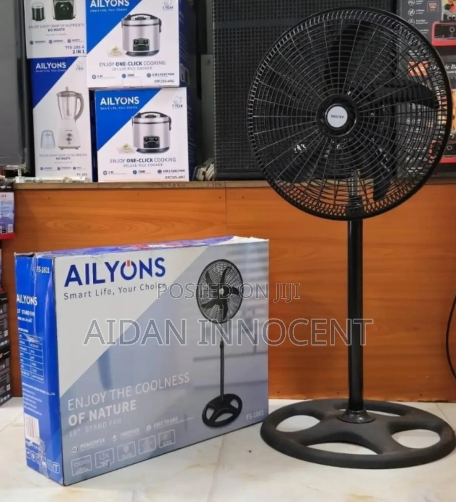 Ailyons 18 Standfan (Bluebox)