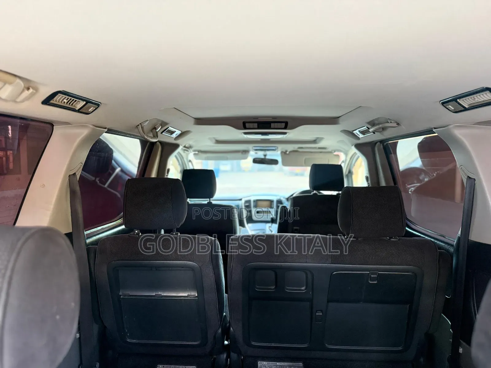 Toyota Alphard 2.4 Petrol AWD 2005 White