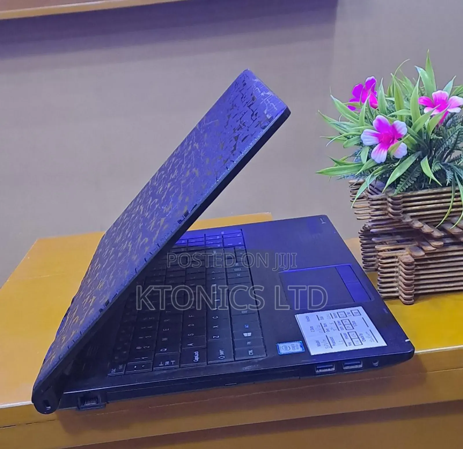 Laptop Toshiba Satellite Pro B40 8GB Intel Core I3 HDD 700GB