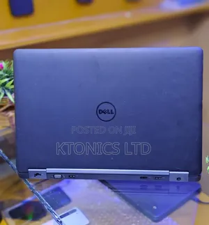 Laptop Dell Latitude E5550 8GB Intel Core I3 HDD 500GB