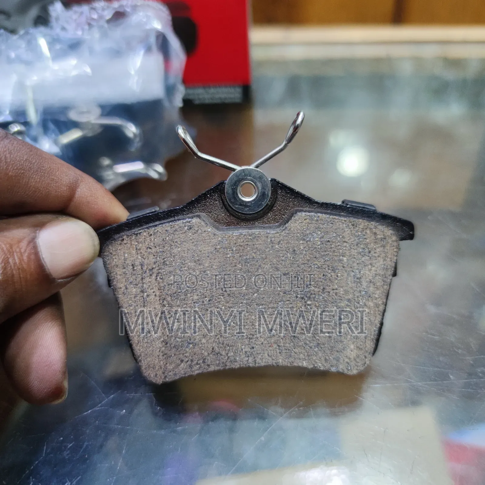 Automotive Brake Pad Set for Rear Seat and PEUGEOT, VW Polo