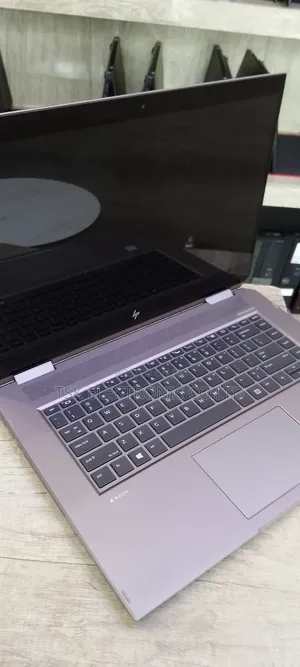 New Laptop HP ZBook Studio G5 16GB Intel Core I7 SSD 512GB