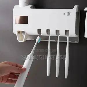 Quality Toothpaste Dispenser Sterlizer