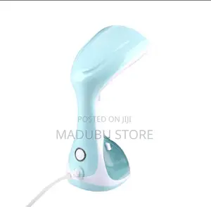 *Quality Hand Steam Iron
