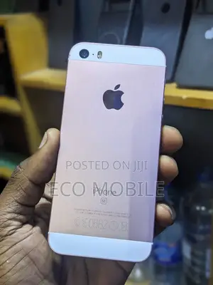 Apple iPhone SE 64 GB
