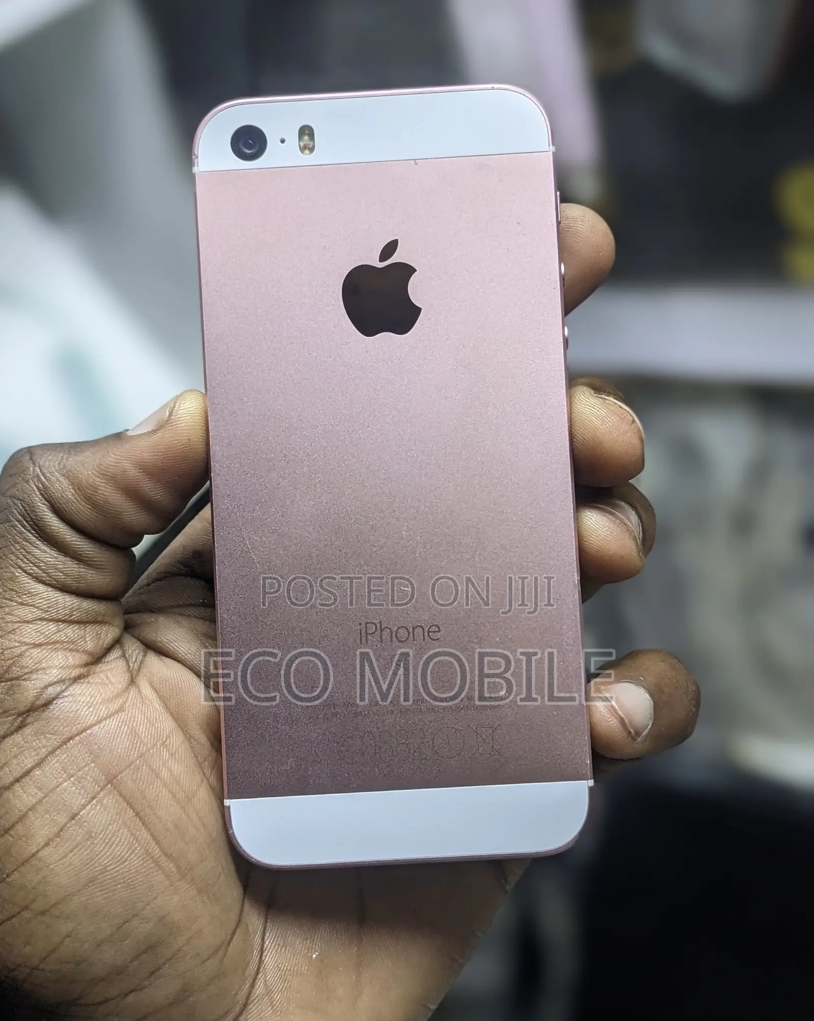 Apple iPhone SE 64 GB
