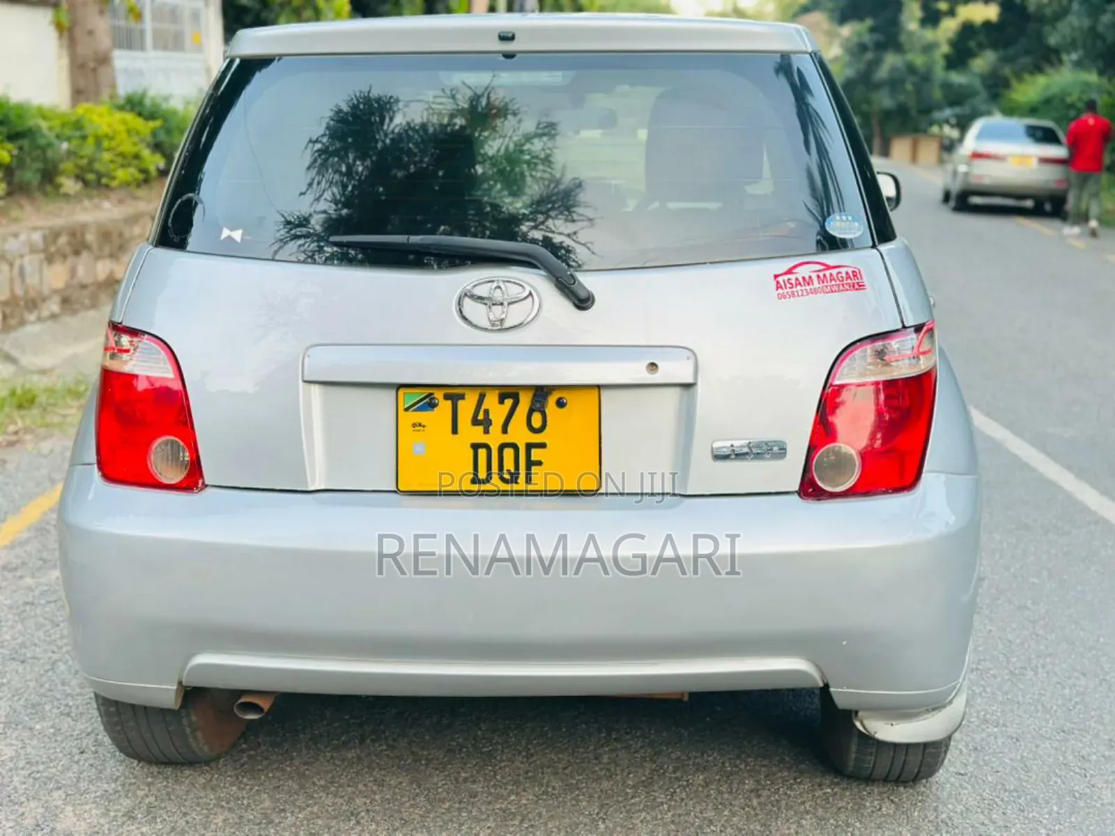Toyota IST 2005 Silver