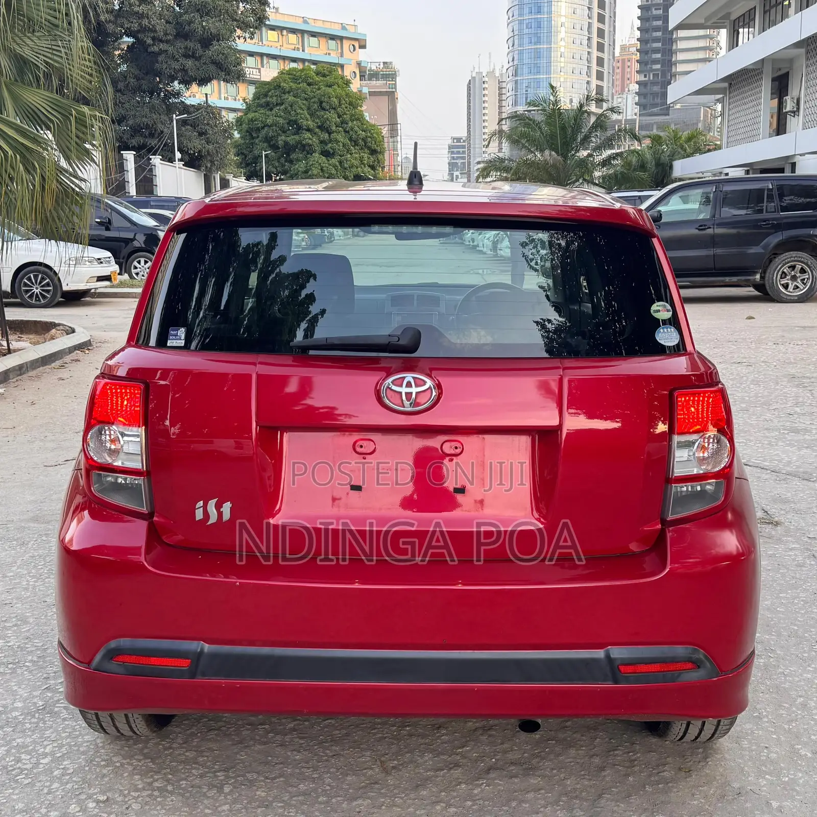 Toyota IST 2007 Red