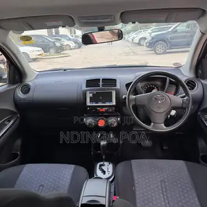 Toyota IST 2007 Red