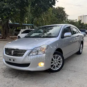 Toyota Premio 1.8 FWD 2013 Silver