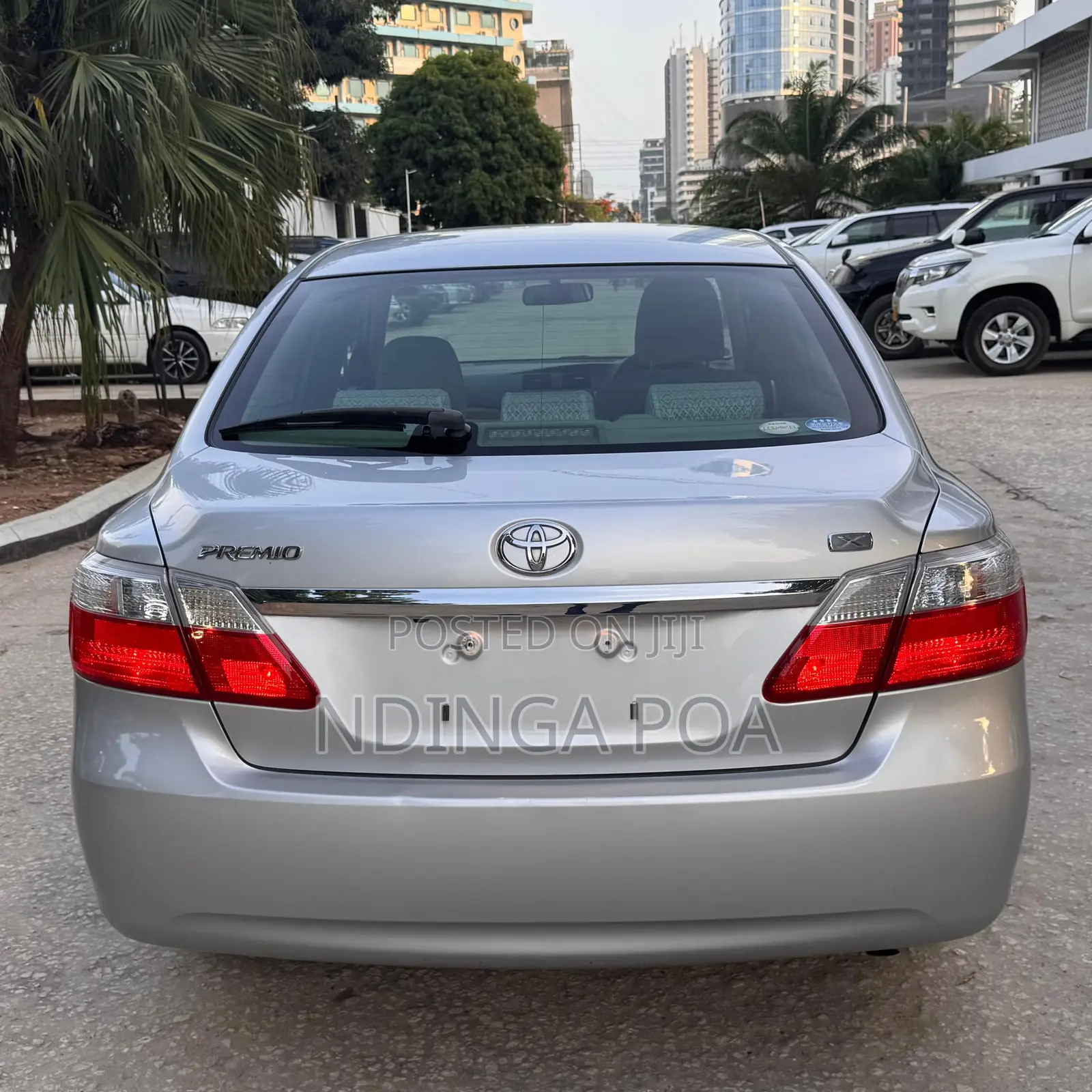 Toyota Premio 1.8 FWD 2013 Silver