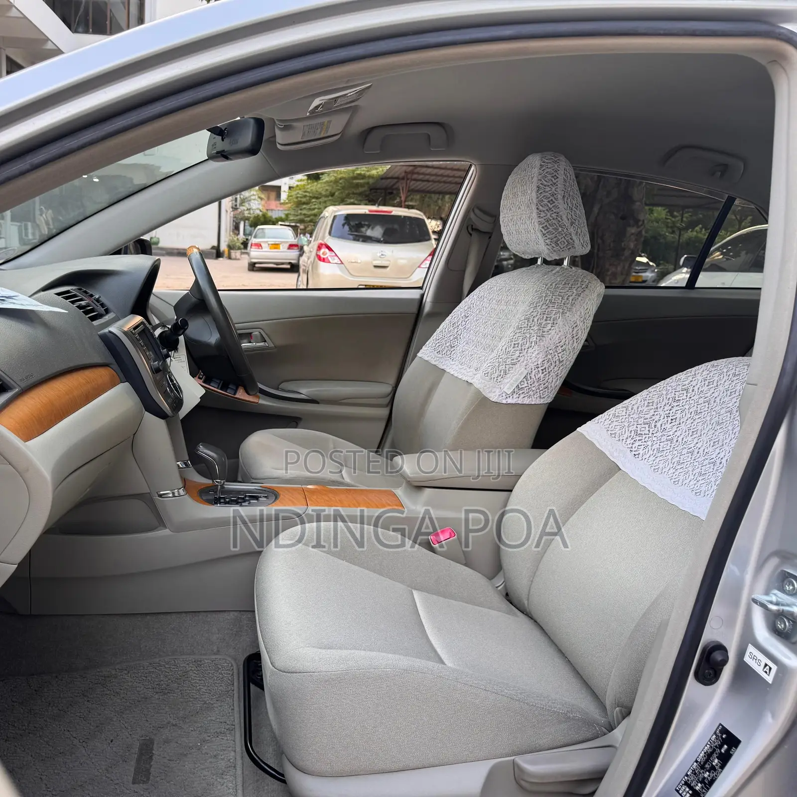 Toyota Premio 1.8 FWD 2013 Silver