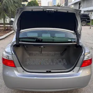 Toyota Premio 1.8 FWD 2013 Silver