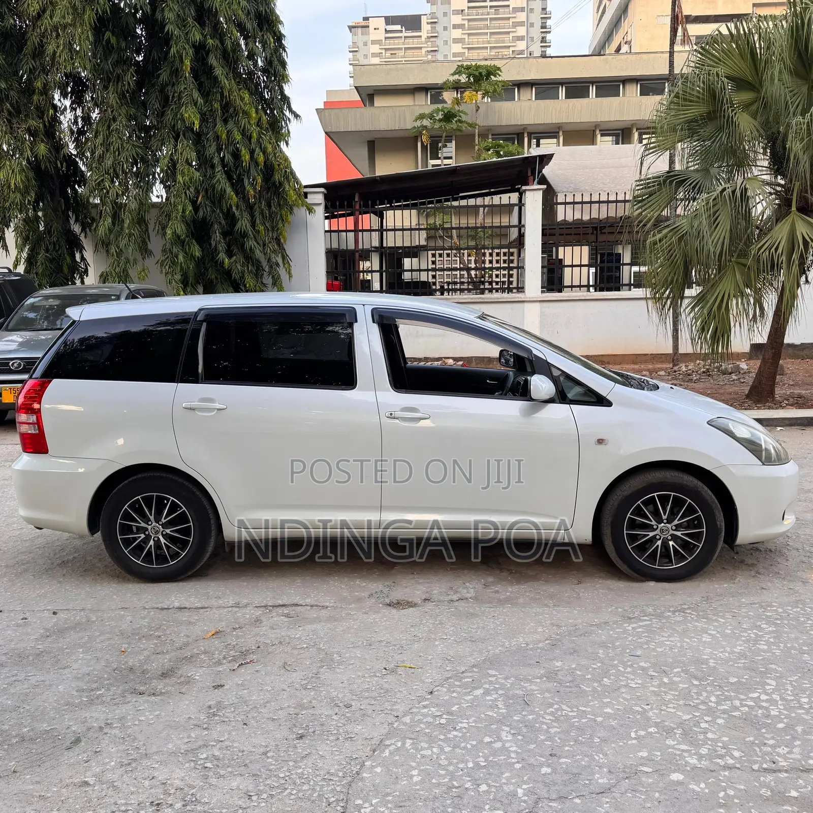 Toyota Wish 2005 White
