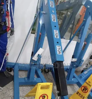 Foldable Movable Engine Crane 3tonne