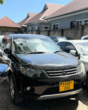 Mitsubishi Outlander 2006 Black