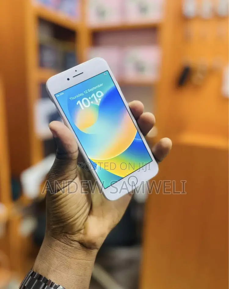 Apple iPhone 7 32 GB White