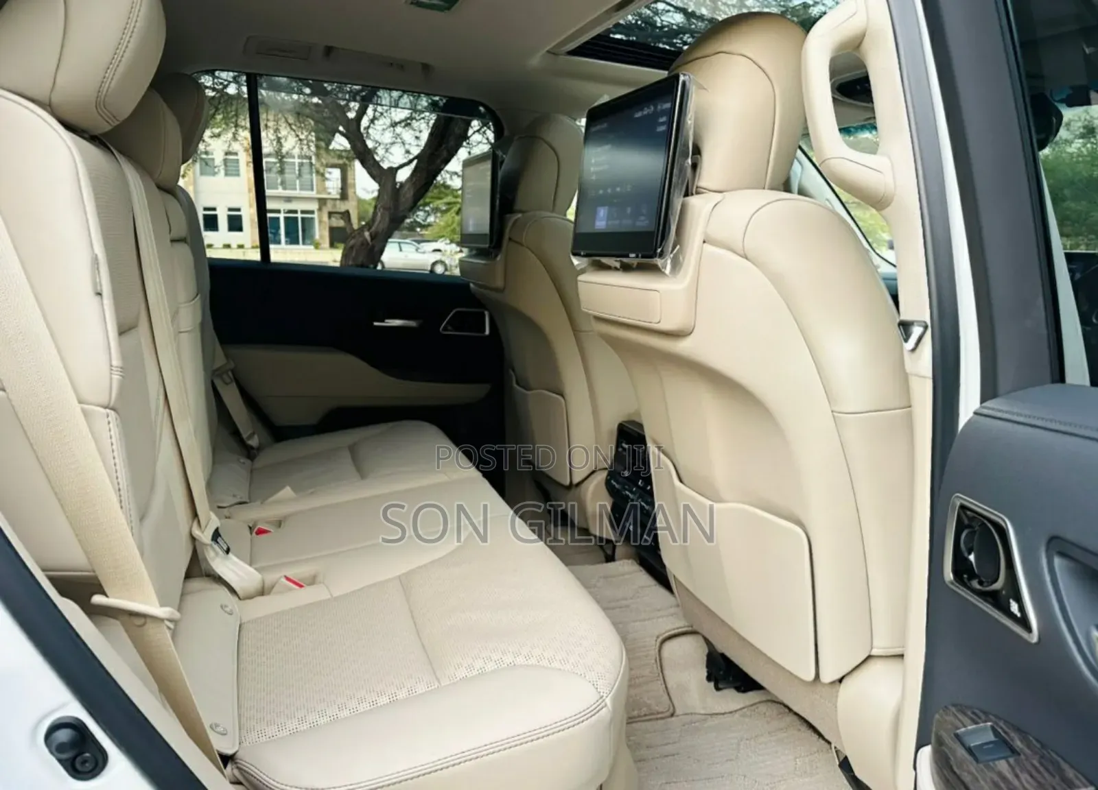 Toyota Land Cruiser 2022 Pearl