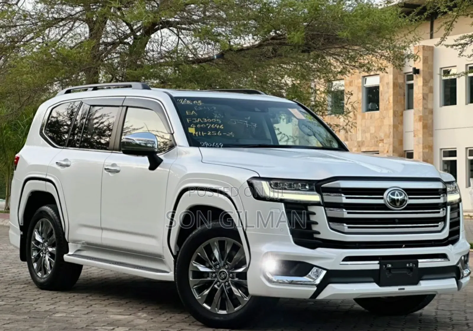 Toyota Land Cruiser 2022 Pearl