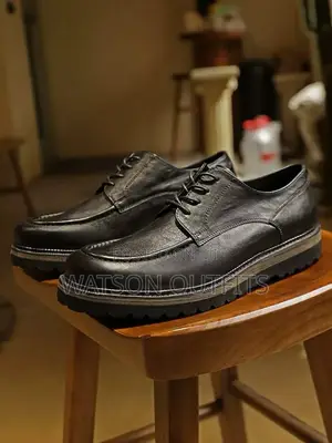 New Original Vintage Men Shoes Available