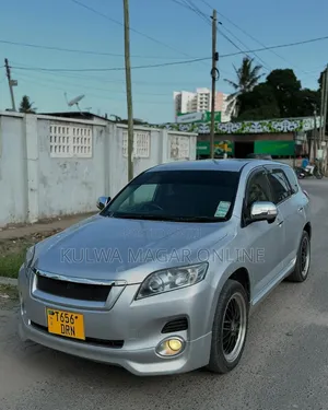 Toyota Vanguard 2008 Silver