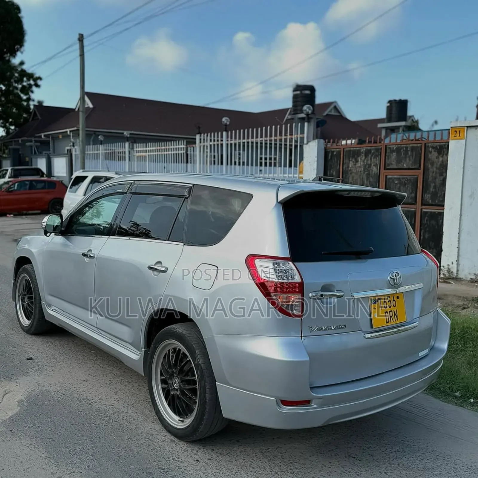 Toyota Vanguard 2008 Silver