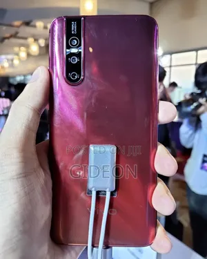 Vivo Y15 64 GB Red