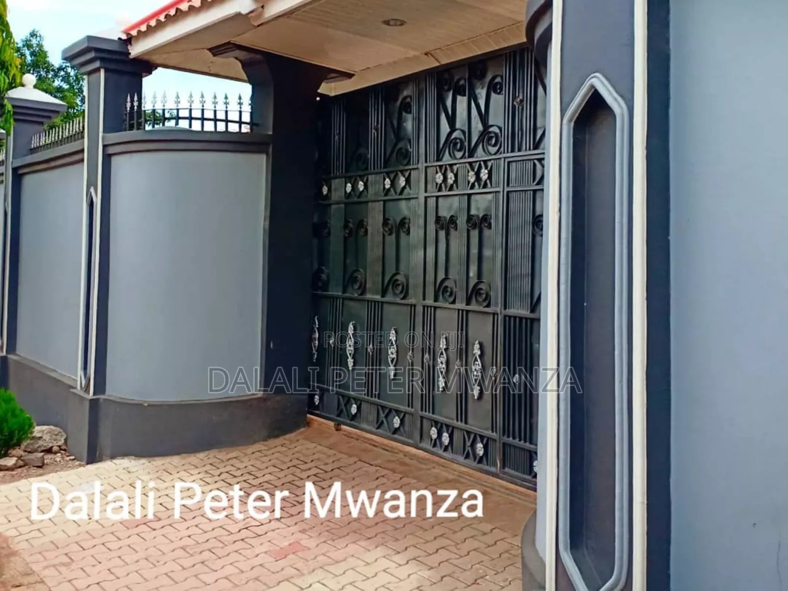 4bdrm House in Airport Road, Ilemela for sale