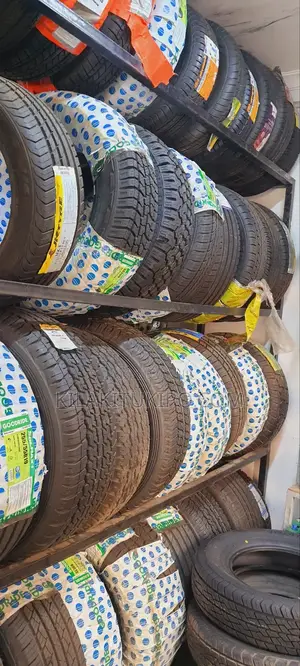 Dunlop All High Way Terrain Suv 4X4 Tyre Available
