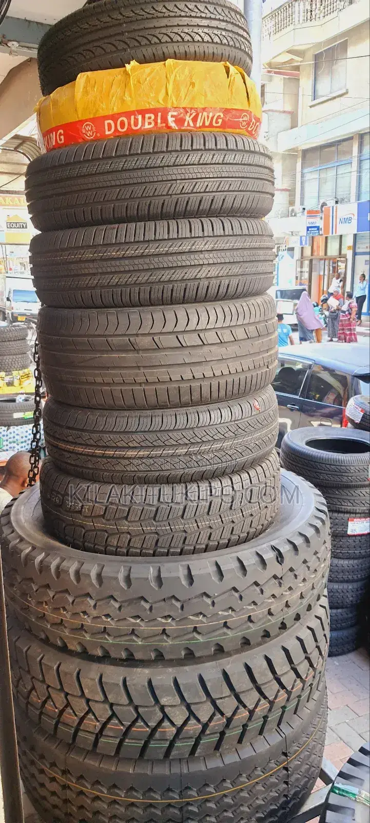 Dunlop All High Way Terrain Suv 4X4 Tyre Available