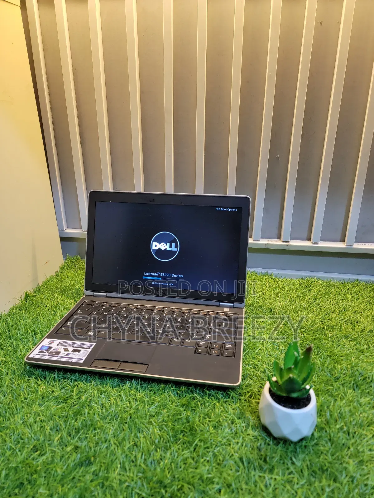 Laptop Dell Latitude E6220 4GB Intel Core I7 HDD 500GB