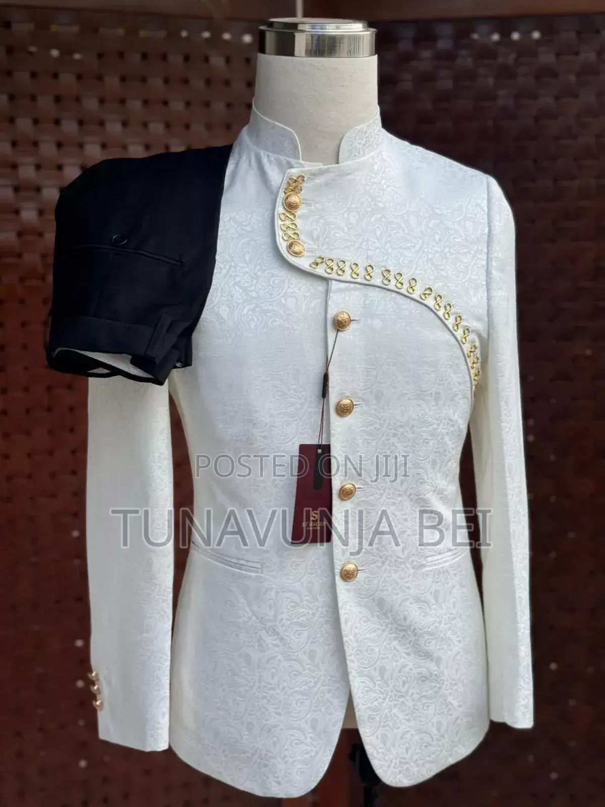 St Oscar From Turkey Suit