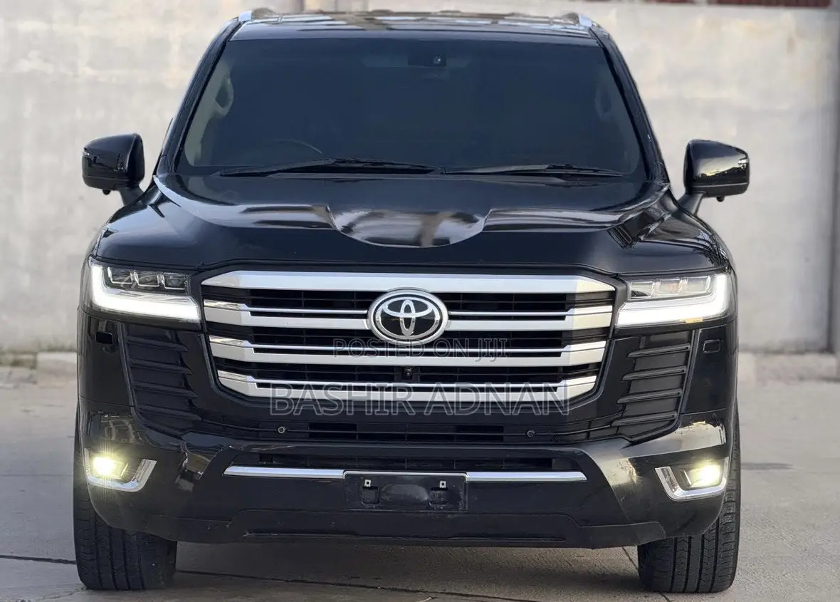Toyota Land Cruiser 2015 Black