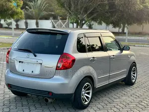 Mazda Verisa 2006 Silver