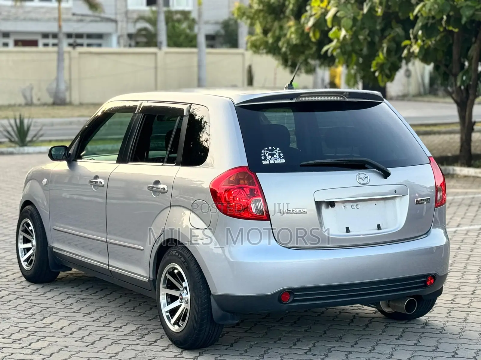 Mazda Verisa 2006 Silver