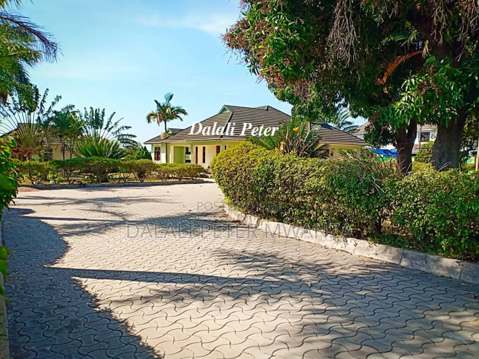 4bdrm House in Airport Road, Ilemela for rent