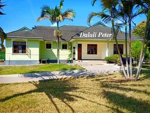 4bdrm House in Airport Road, Ilemela for rent