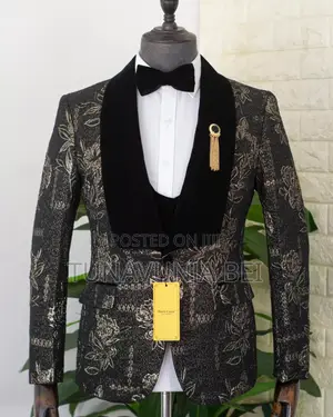 Mario Casas Suit