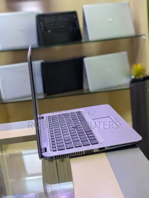 Laptop HP EliteBook 820 G3 8GB Intel Core I5 SSD 256GB