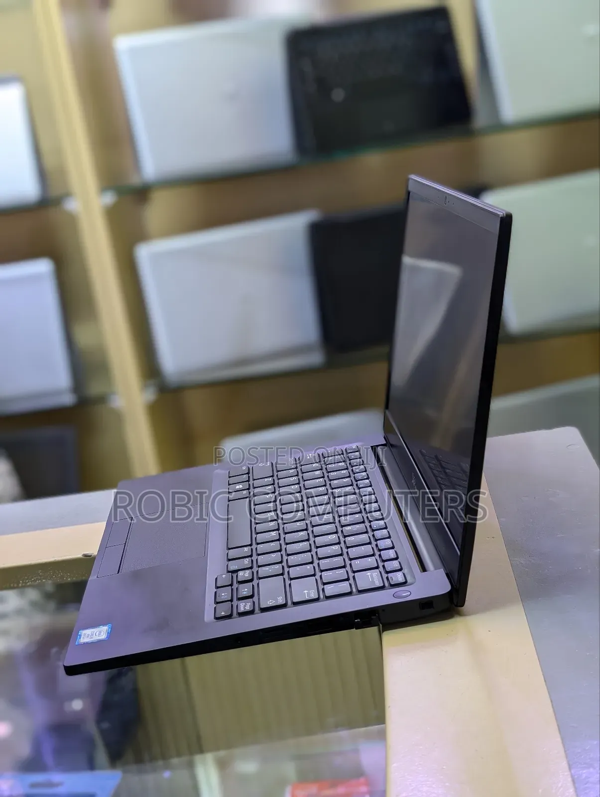 Laptop Dell Latitude 7390 8GB Intel Core I5 SSD 256GB