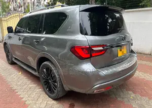 Infiniti QX80 2018 Gray