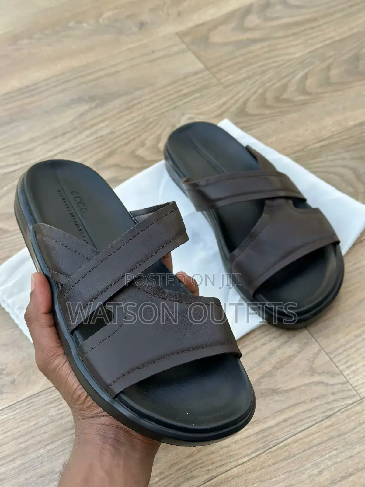Classic Eco Clarks Men Sandals Available