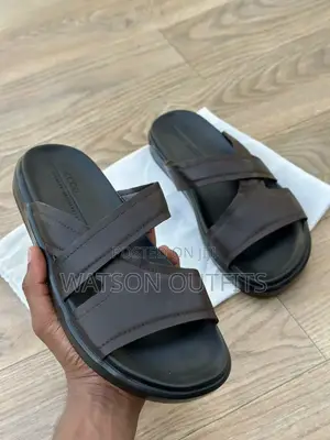 Classic Eco Clarks Men Sandals Available