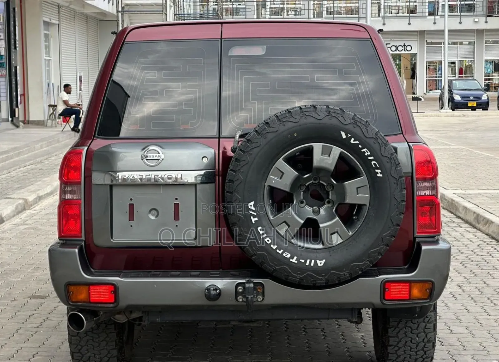 Nissan Patrol 2013 Burgundy